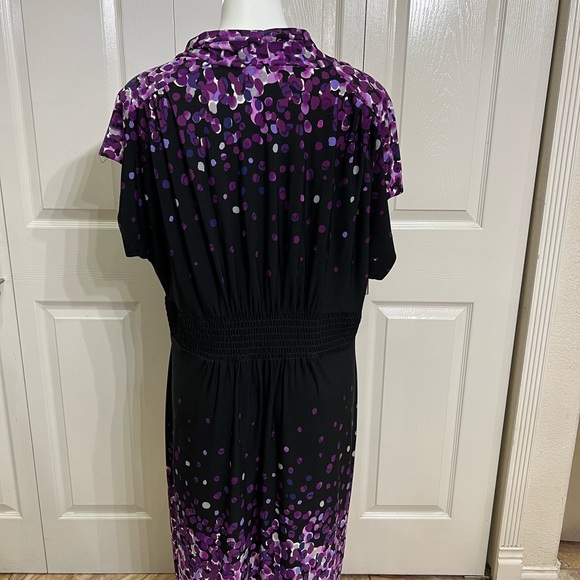 Black dress dress with shades of purple - Picture 2 of 4